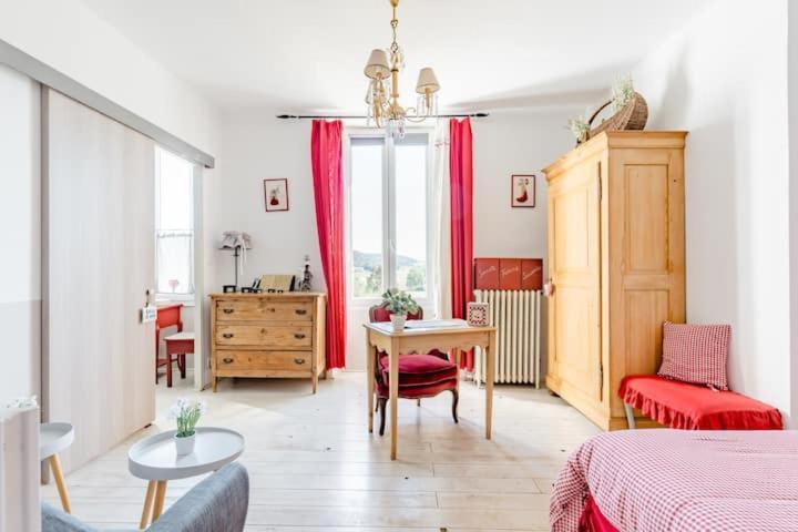 Domaine Saint Dominique Hotel Seillons-Source-d'Argens Екстериор снимка
