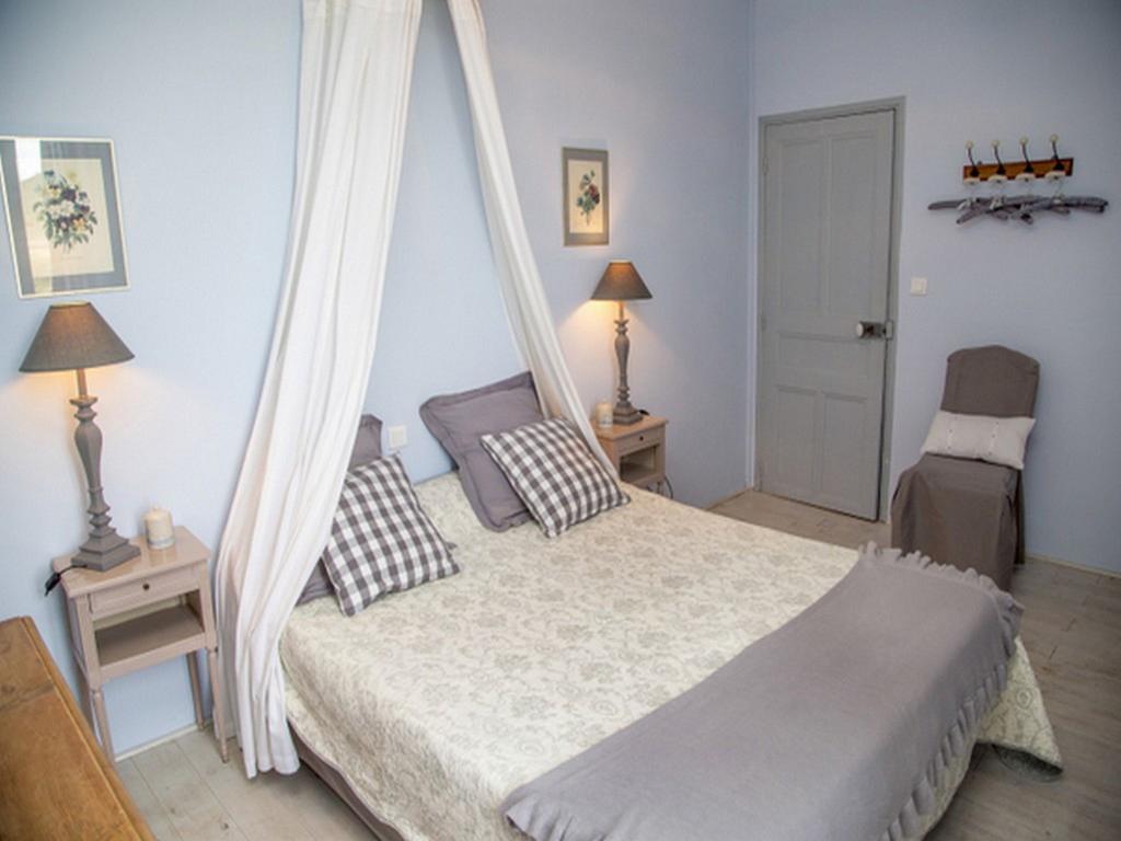 Domaine Saint Dominique Hotel Seillons-Source-d'Argens Стая снимка